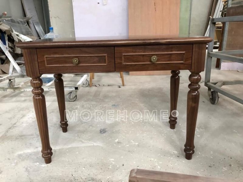 Sản xuất hoàn thiện mẫu bàn trang trí gỗ óc chó tân cổ điển giá tại xưởng, chất lượng cao cấp.